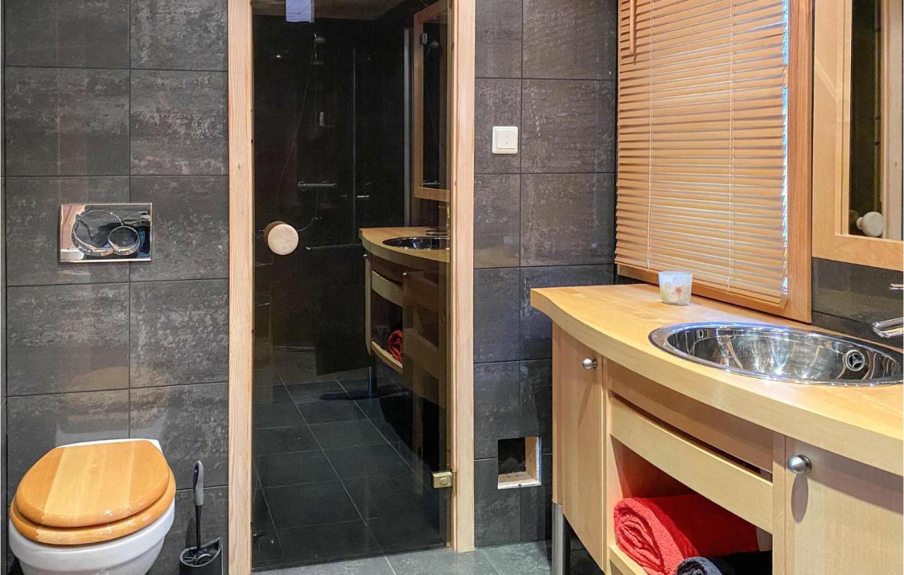 Nice Home In Straumgjerde With Wifi Brunstad Luaran gambar